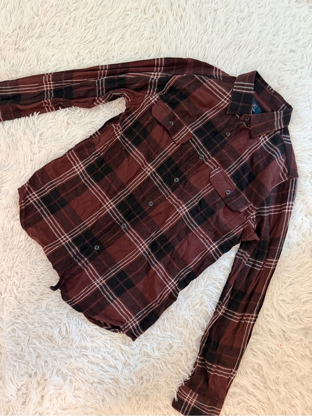 George Plaid Flannel Shirt Men’s Small Burgundy Black Soft Button Front